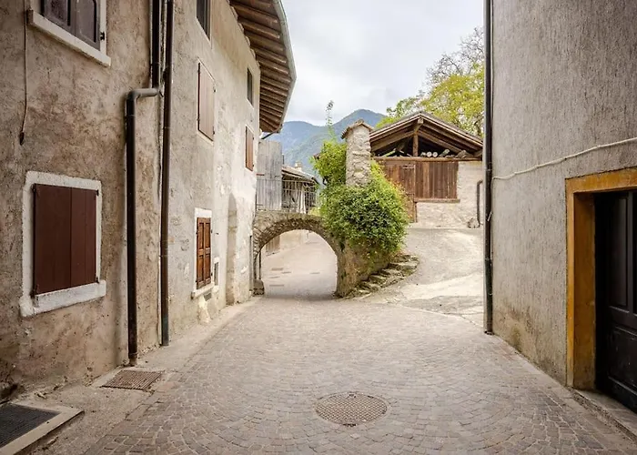 8 Posti Letto Con Wifi Free, Netflix Vicino Al Lago Di Tenno