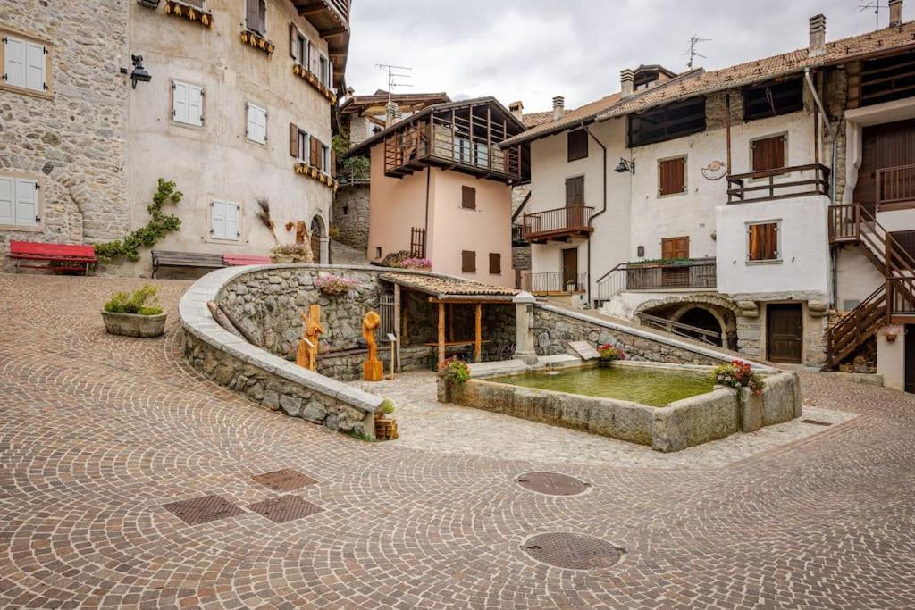 Apartment 8 Posti Letto Con Wifi Free, Netflix Vicino Al Di Tenno Balbido-rango