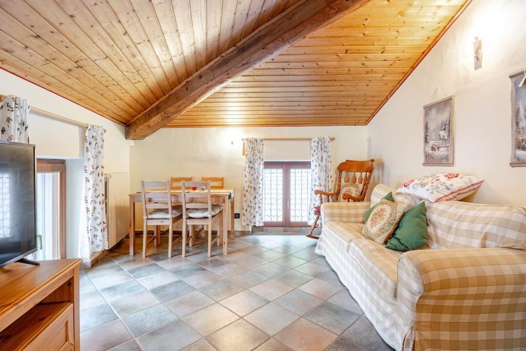 8 Posti Letto Con Wifi Free, Netflix Vicino Al Di Tenno Apartment *